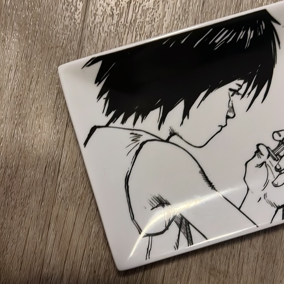 Authentic Supreme AKIRA Ceramic Tray
White - Picture 2 of 4